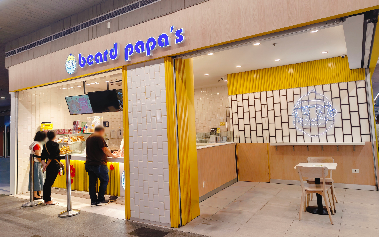 BEARD PAPA'S in SM City North EDSA
